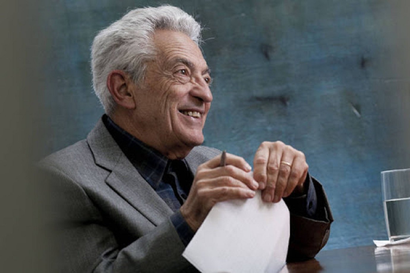 Alfredo Bosi, professor e crítico literário, morre de Covid em SP aos 84 anos
