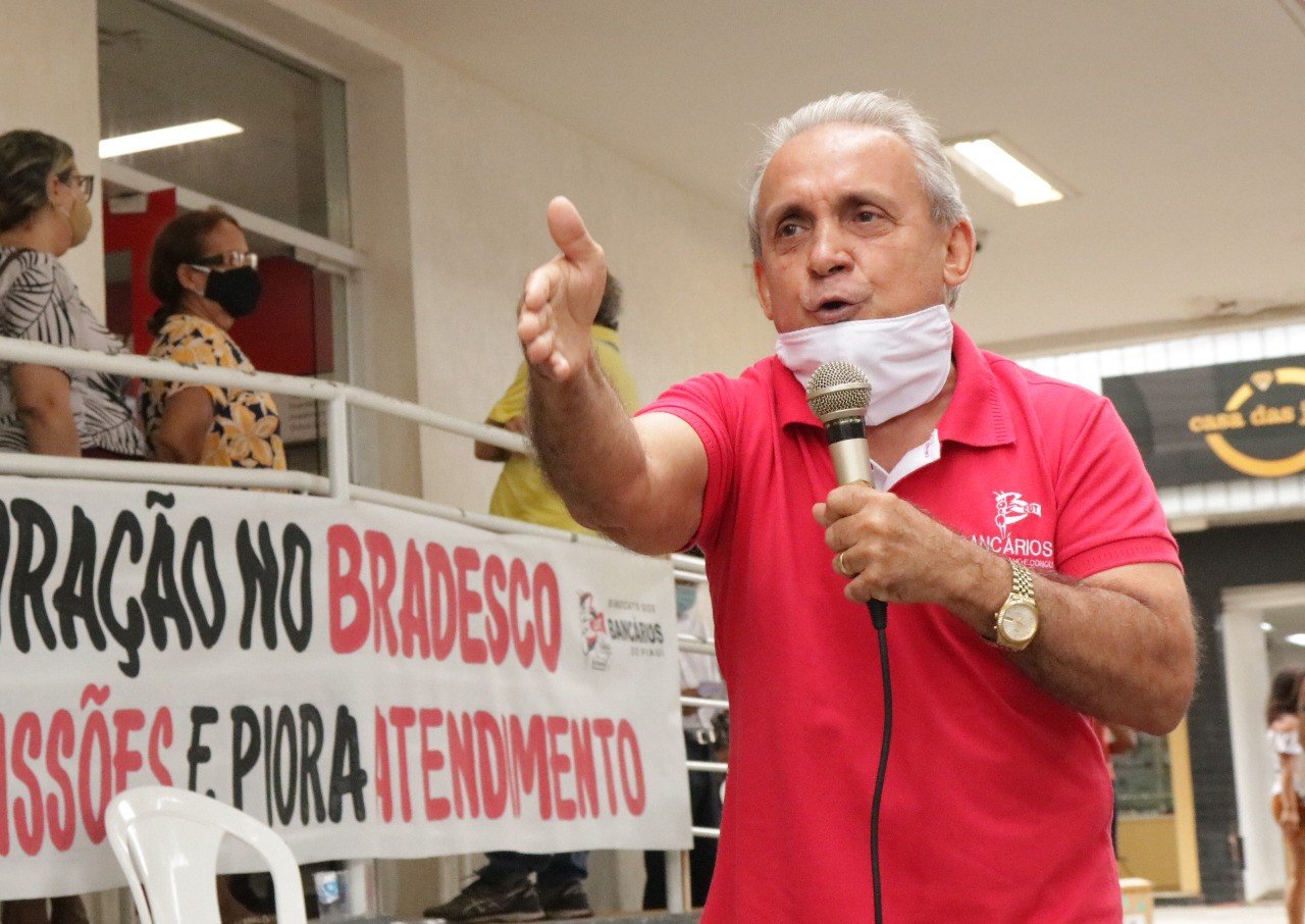 Assembleia aprova estado de greve na Caixa Econômica