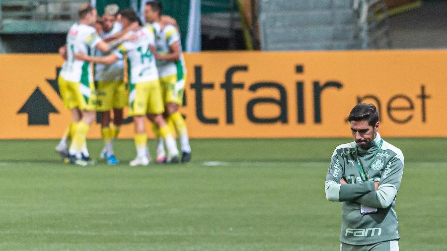 Palmeiras vacila perde primeira na Libertadores