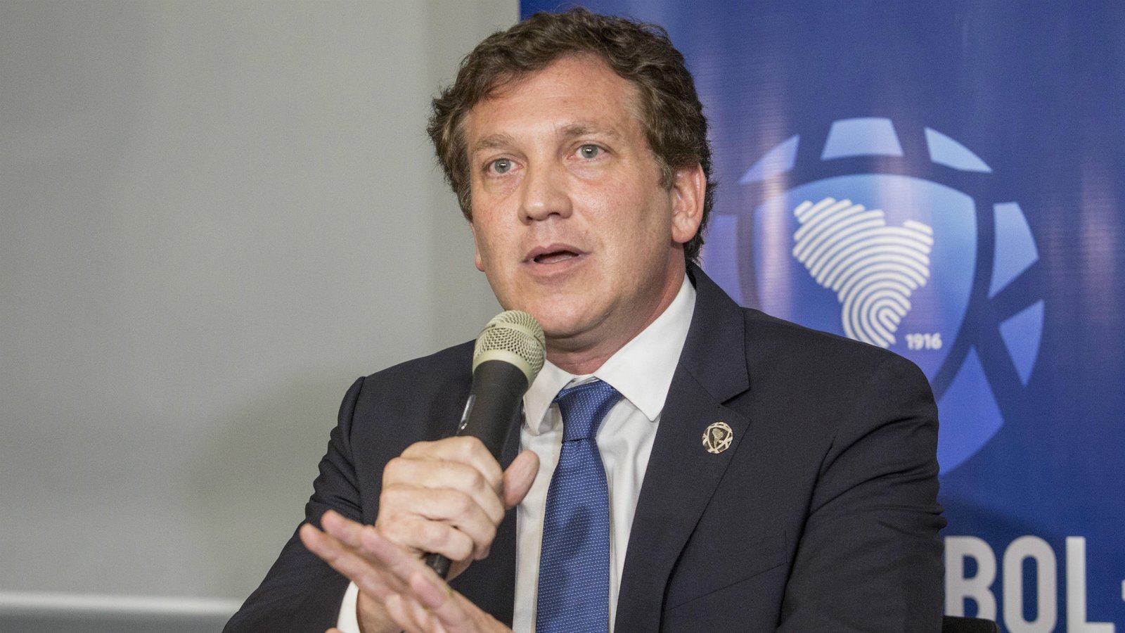 Conmebol tira Copa América da Argentina por agravamento da pandemia