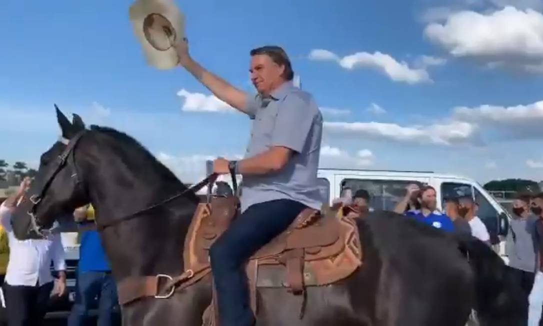Bolsonaro se encontra com produtores rurais em Brasília