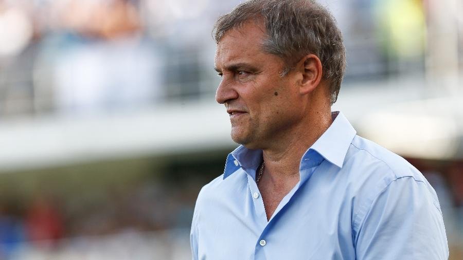 Aguirre rejeita proposta do Corinthians