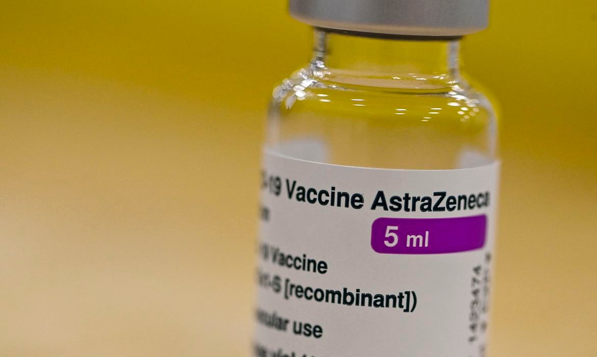 Fiocruz retoma produção da vacina contra covid-19