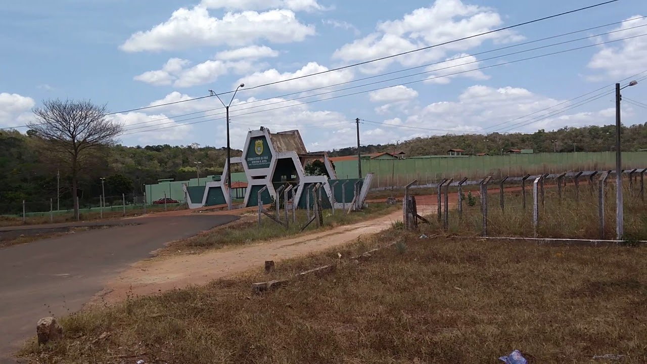 Corpo de detento é encontrado enterrado perto de penitenciária