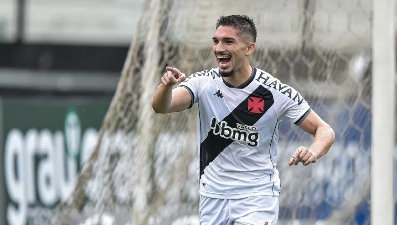 Vasco bate a Ponte Preta em São Januário