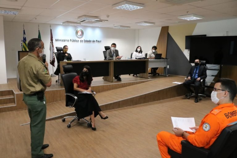 MPPI realiza audiência e debate aglomerações em estabelecimentos de Teresina