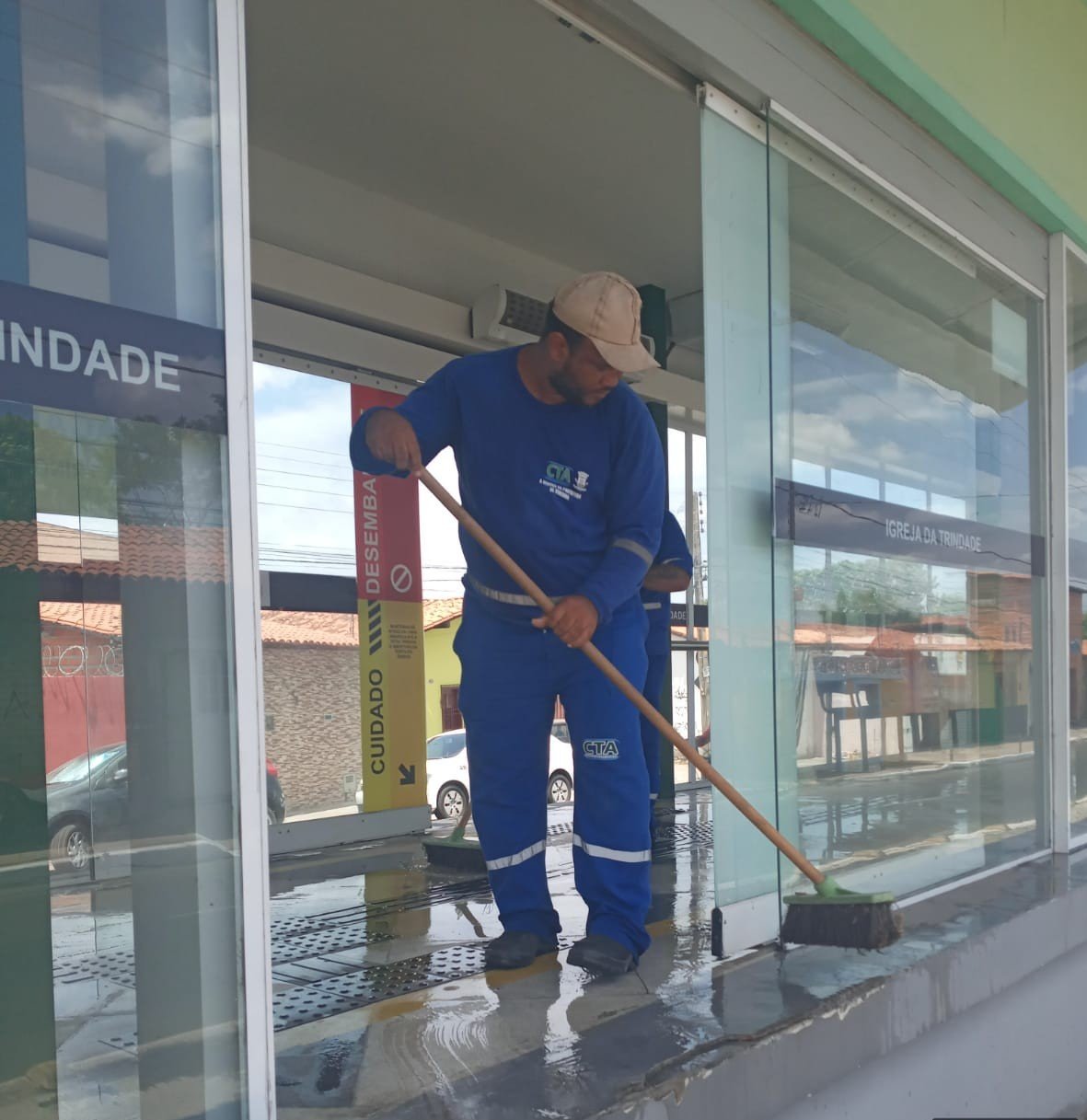 Com orçamento de R$ 2 milhões, PMT inicia a recuperação de estações de ônibus