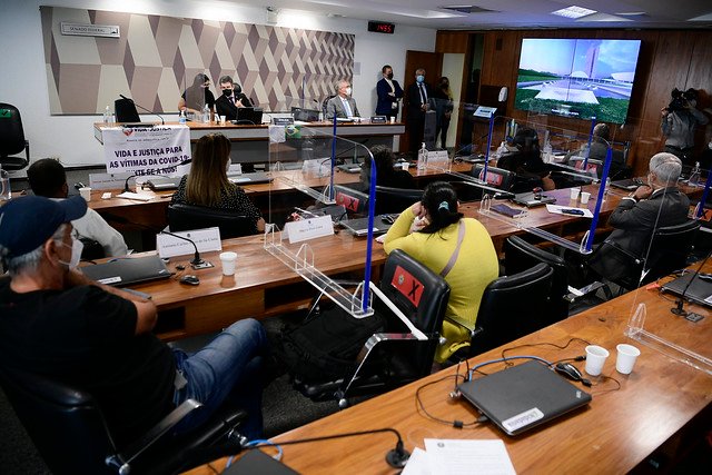 Relatório final da CPI não vai atribuir crime de genocídio a Bolsonaro