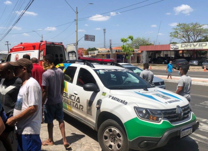 Homem é morto após roubar loja de celular em Teresina
