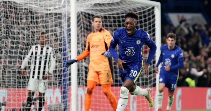 Chelsea massacra Juventus com golaço coletivo e se classifica na Champions
