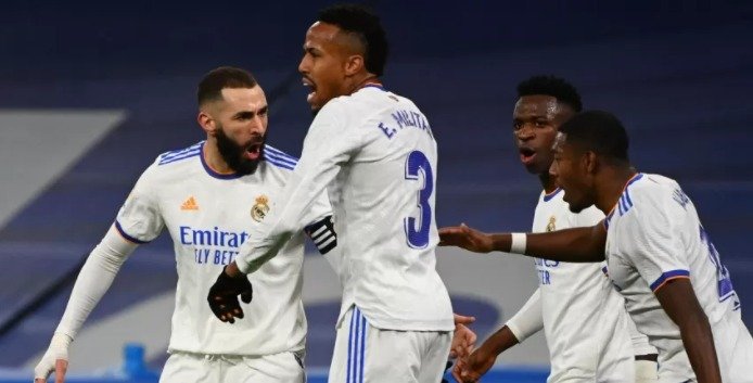 Com golaço de Vinícius Júnior, Real Madrid vence o Sevilla