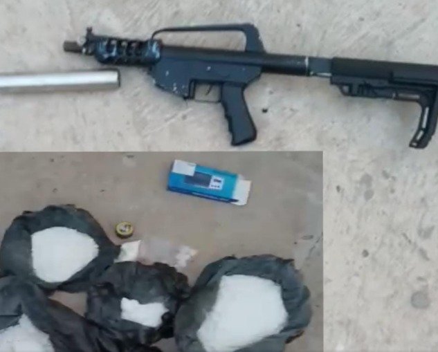 Polícia apreende submetralhadora, drogas e munições em Teresina