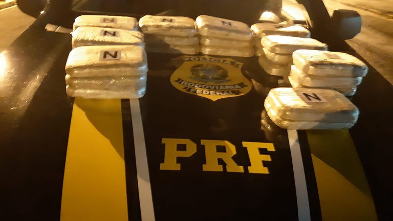 PRF apreende cocaína avaliada em mais de R$ 3 milhões no Norte do Piauí
