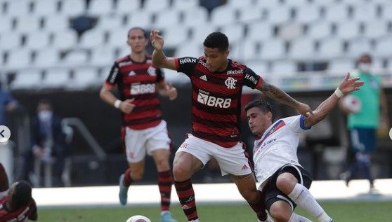 Com falhas de Diego Alves, Flamengo empata com o Resende