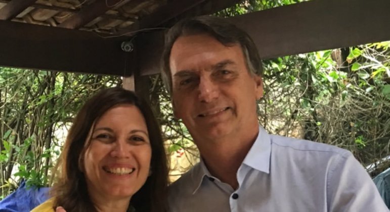 Bolsonaro vai a evento de filiação de Eduardo e Bia Kicis ao PL