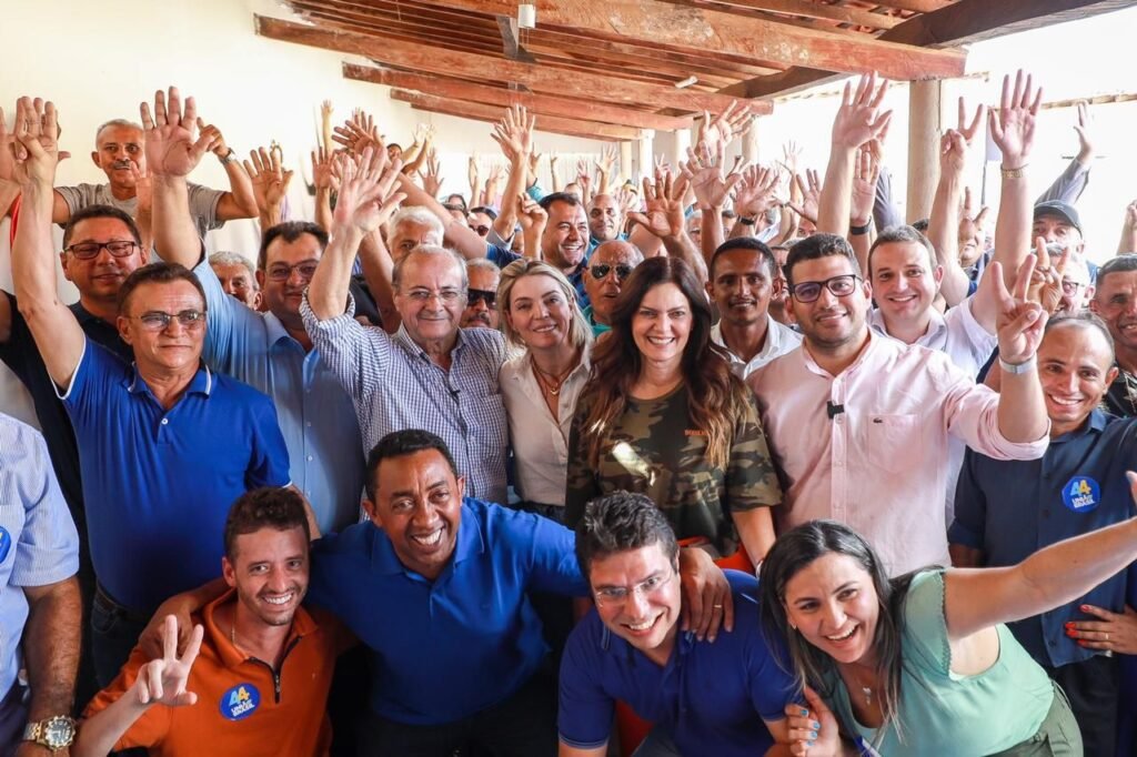 Sílvio, Iracema e Joel percorrem municípios do Sul do Piauí