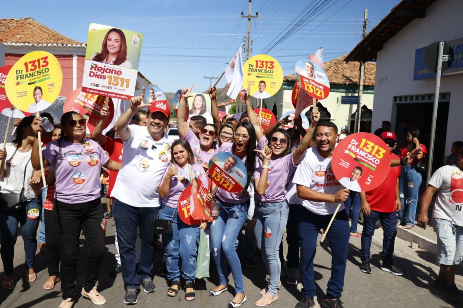 Rafael e Wellington realizam caminhada em Amarante