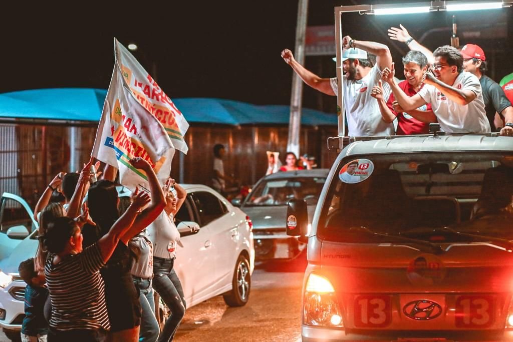 Rafael Fonteles e Wellington Dias realizam carreata em Floriano