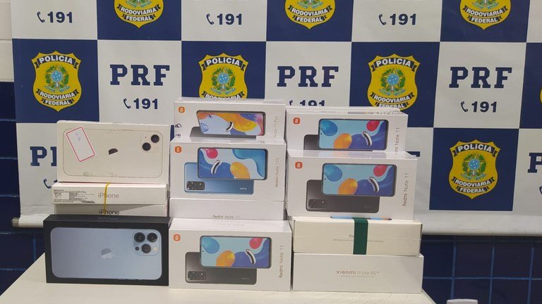 PRF apreende 25 iphones em Floriano