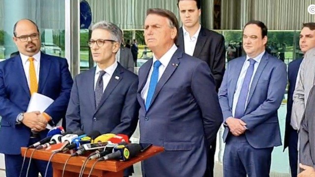 Romeu Zema declara apoio à reeleição de Bolsonaro