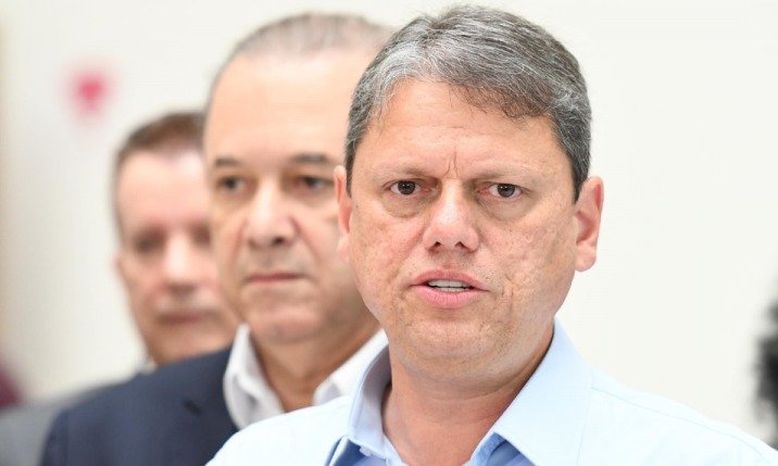 Tarcísio Gomes de Freitas sofre atentado a tiros em Paraisópolis