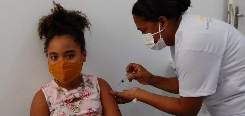 Covid: Teresina vacina crianças de 6 meses a menores de 3 anos com comorbidades
