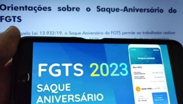 Ministro recua de ideia de acabar com o saque-aniversário do FGTS