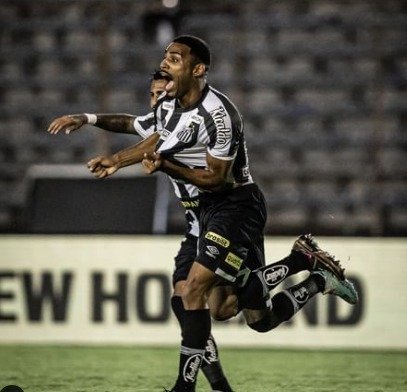 Santos bate Ceilândia e avança na Copa do Brasil