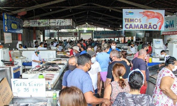 Mercado do Peixe registra movimento intenso no início da Quaresma