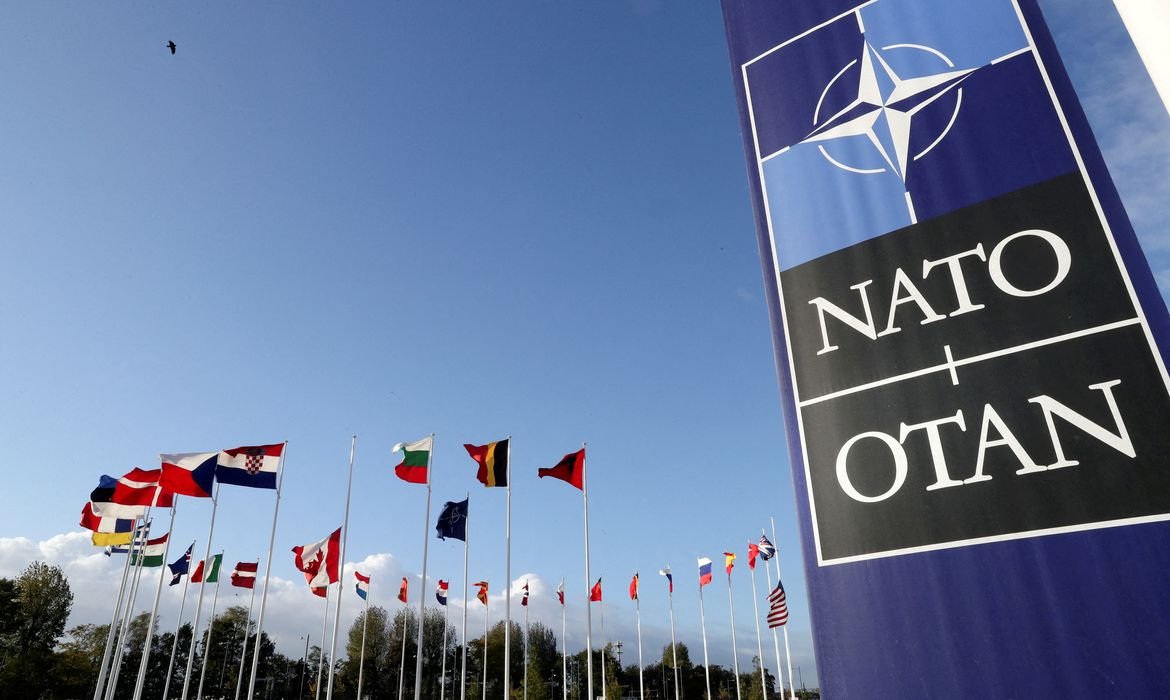Otan condena plano "perigoso e irresponsável" da Rússia